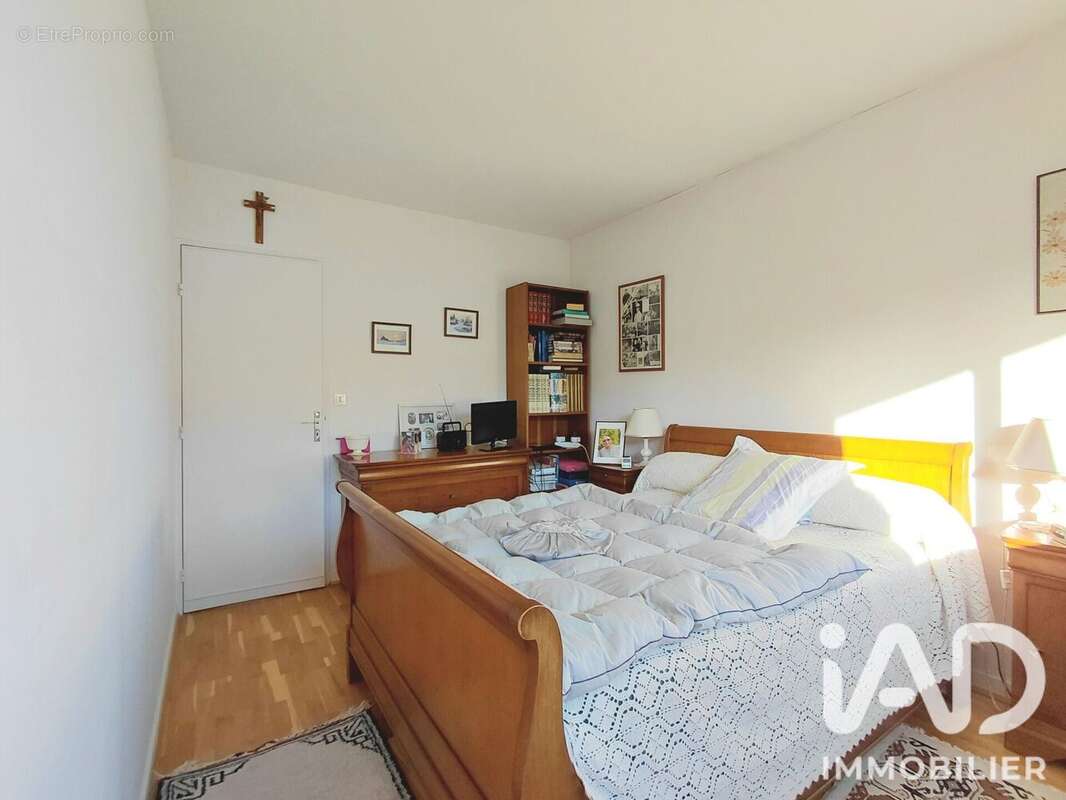 Photo 3 - Appartement à LE PLESSIS-ROBINSON