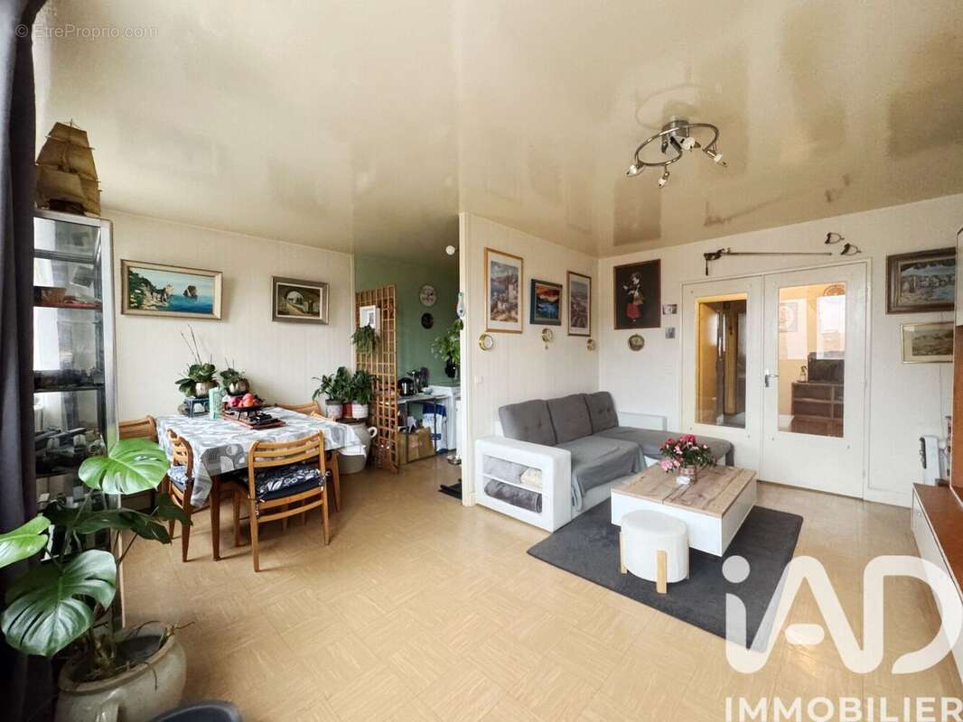 Photo 4 - Appartement à ISSY-LES-MOULINEAUX