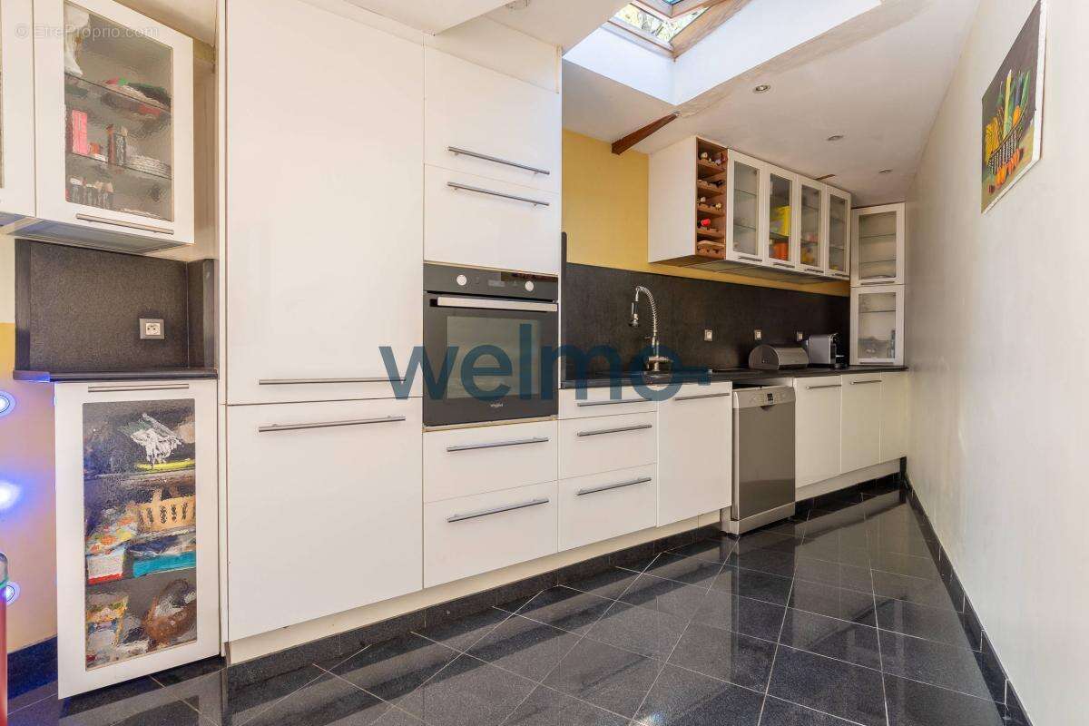 Maison à LE PERREUX-SUR-MARNE