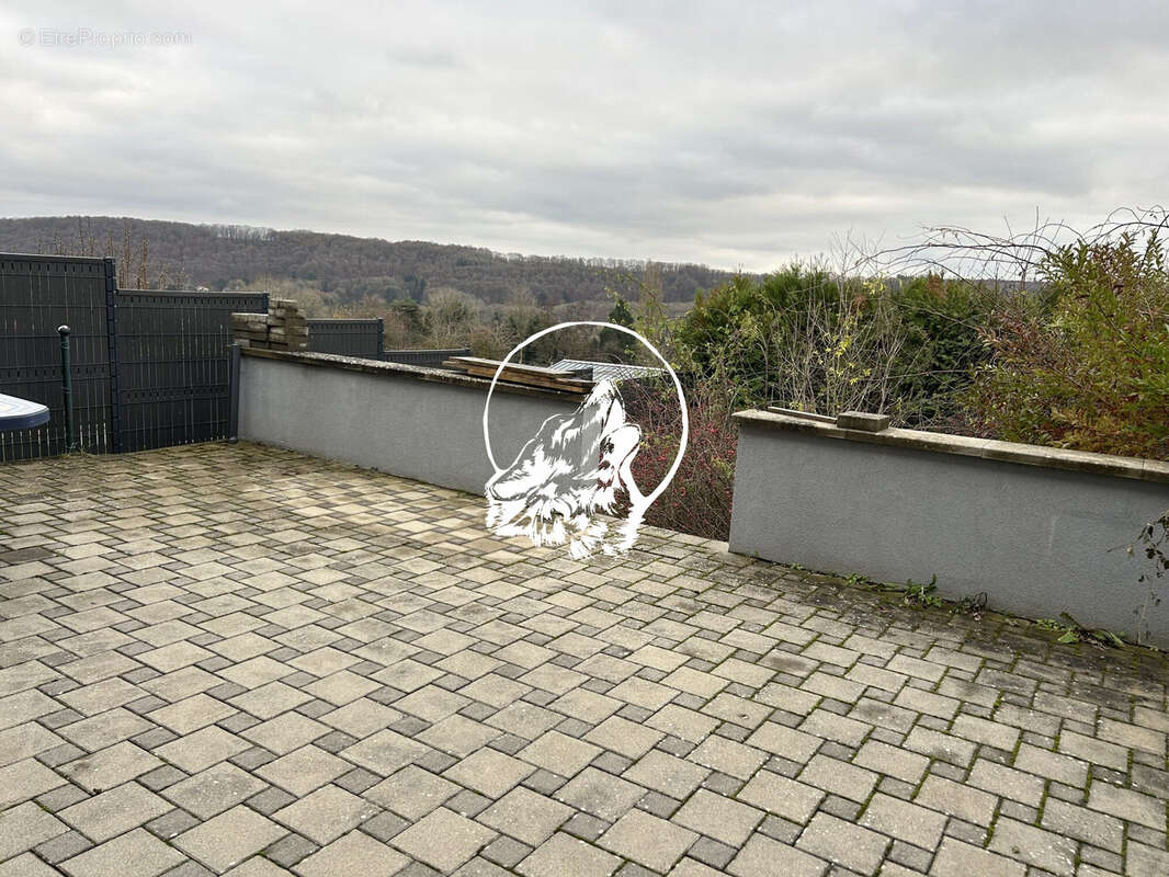 Maison à LONGEVILLE-LES-SAINT-AVOLD