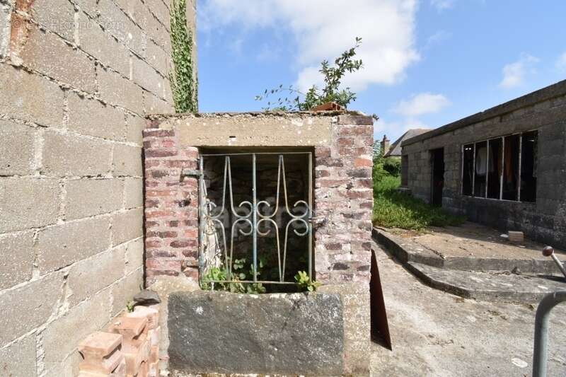 Maison à PLEUMEUR-GAUTIER
