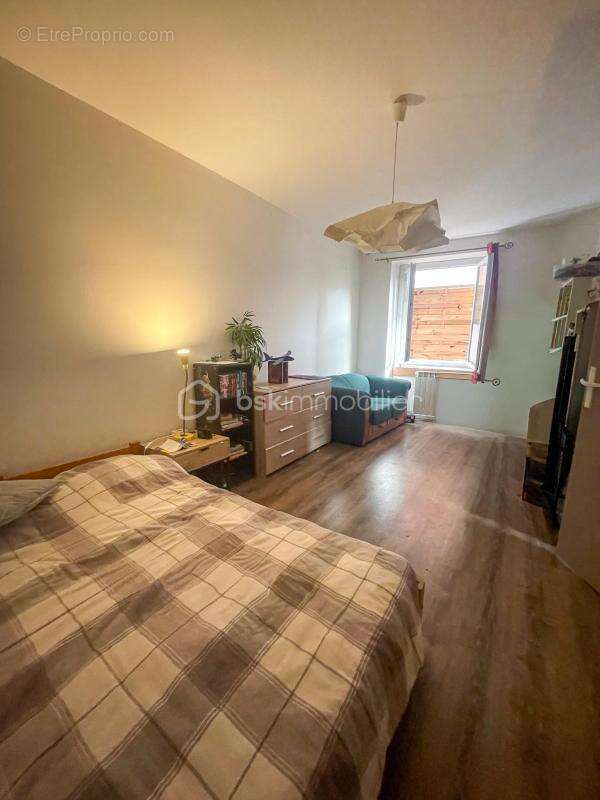Appartement à AUBENAS