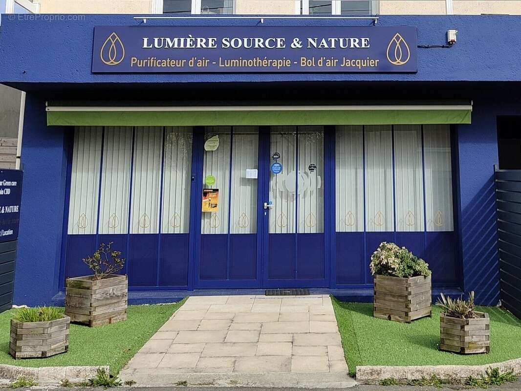 Commerce à RETIERS