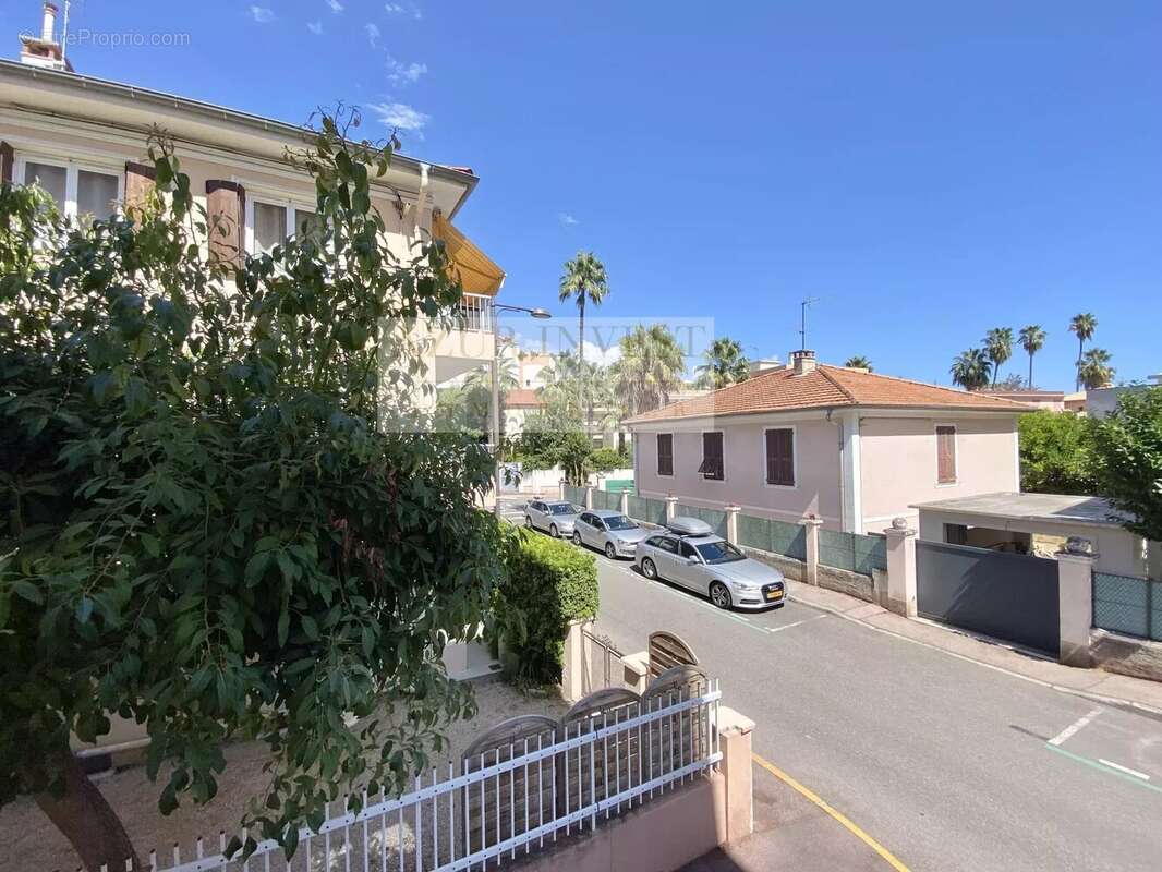 Appartement à ROQUEBRUNE-CAP-MARTIN