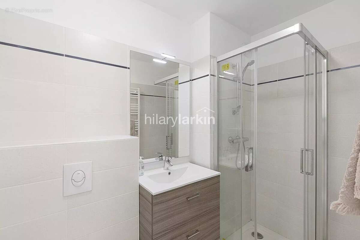 Appartement à VALBONNE