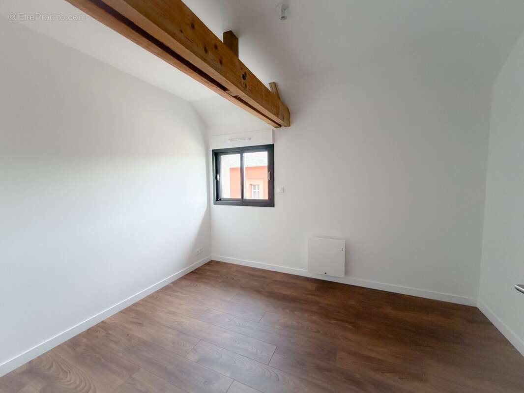 Appartement à BAIN-DE-BRETAGNE