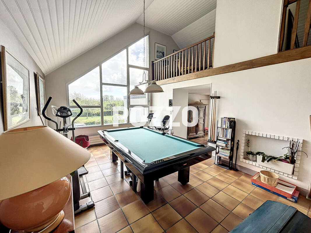 Maison à HAUTEVILLE-SUR-MER