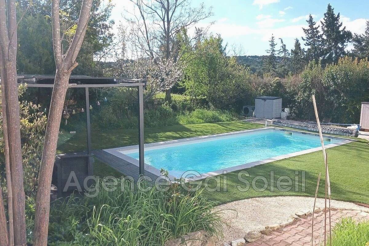 Maison à NISSAN-LEZ-ENSERUNE