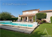 Maison à SAINTE-FOY-D'AIGREFEUILLE