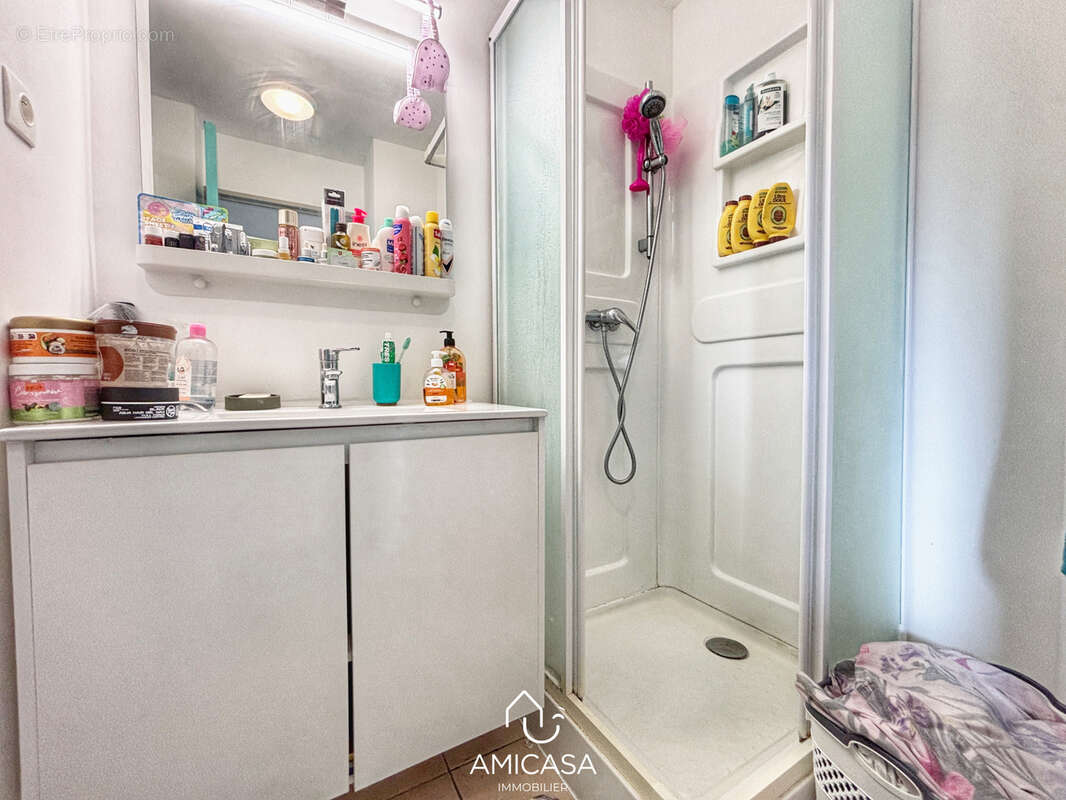 Appartement à SAINT-DENIS