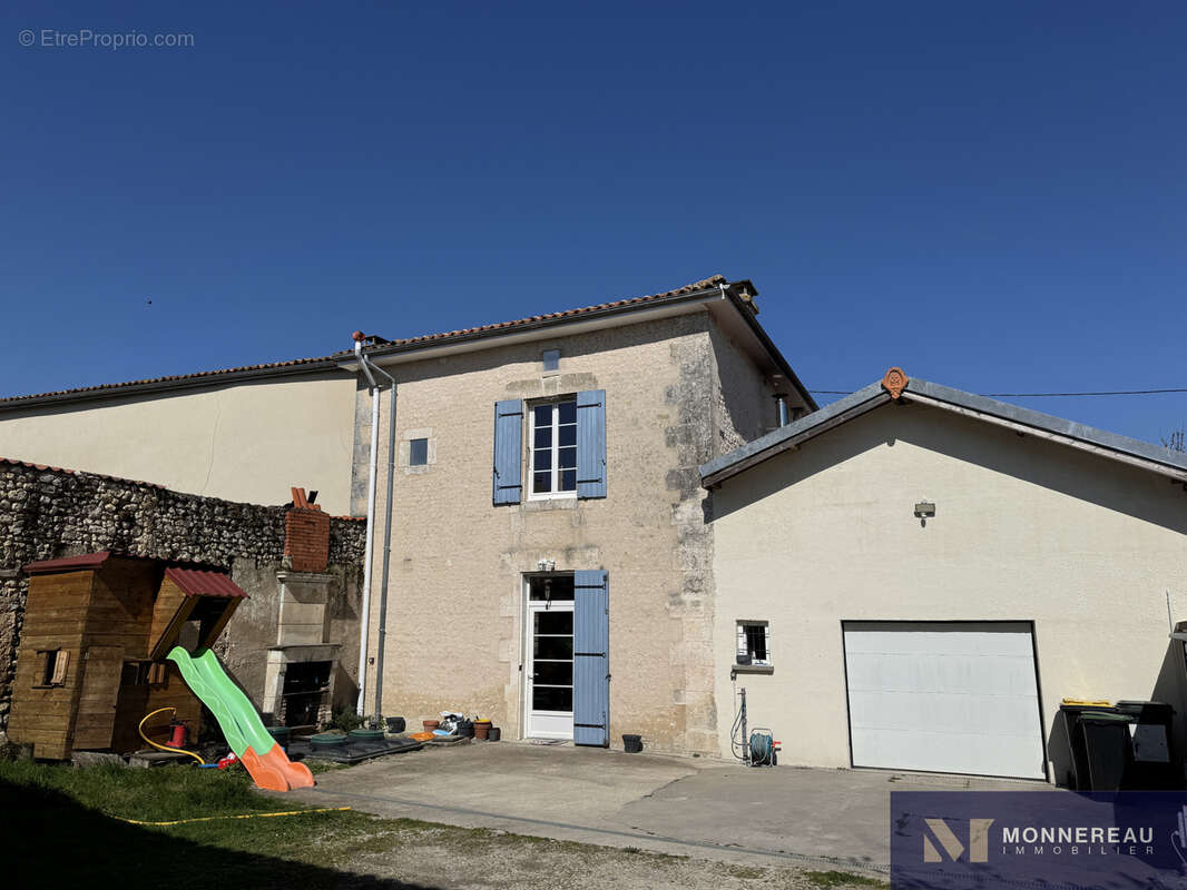 Maison de caractere - photo 17