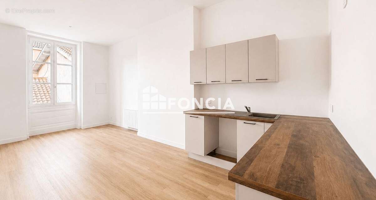 Appartement à VILLEFRANCHE-SUR-SAONE