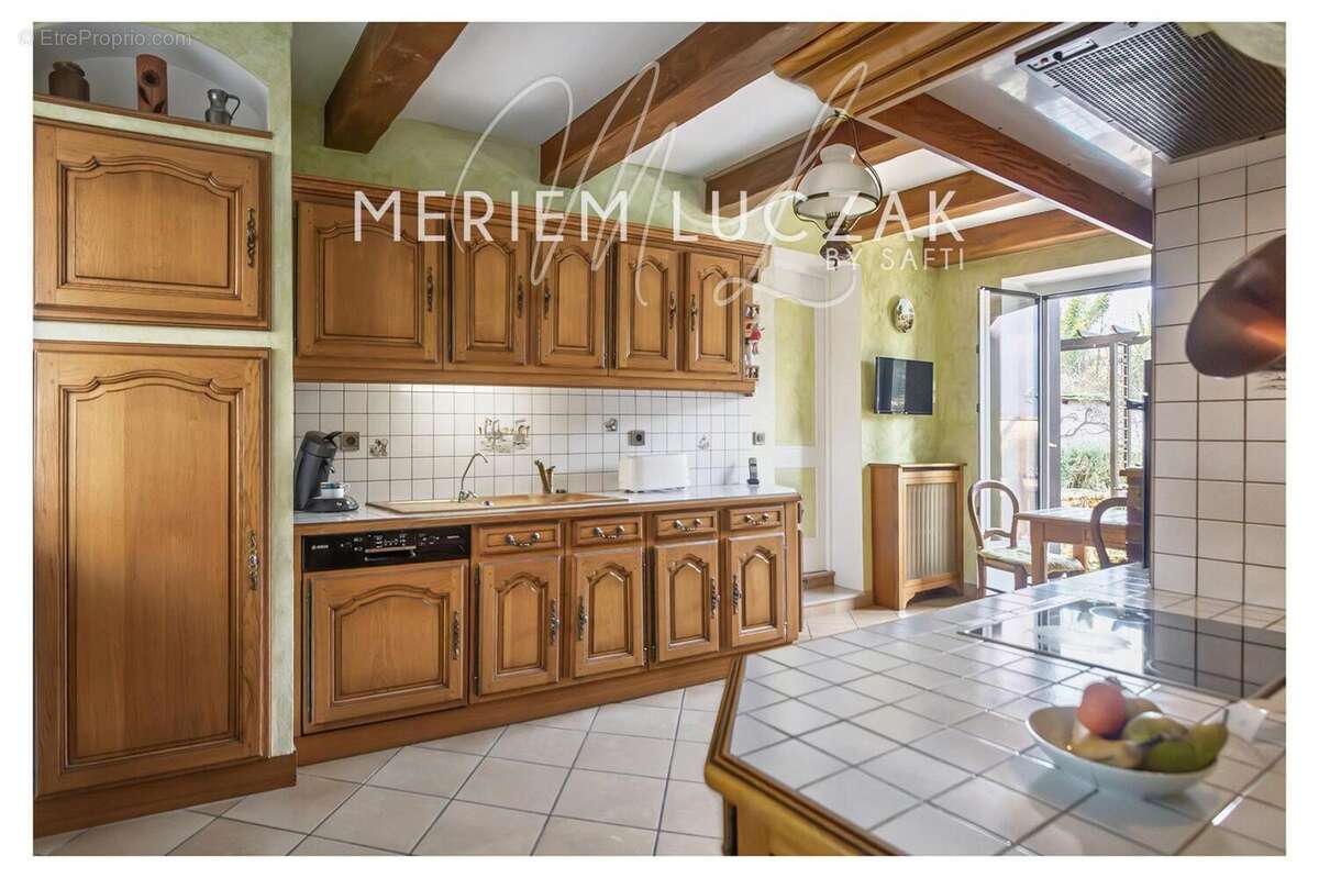 Maison 155 m² à Morainvilliers  - photo 4