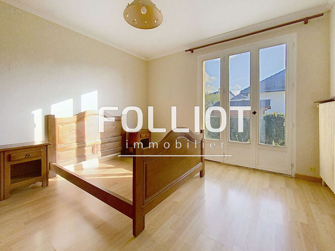 Maison à VILLERS-BOCAGE