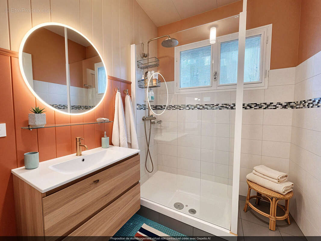 Maison à FARGUES-SAINT-HILAIRE