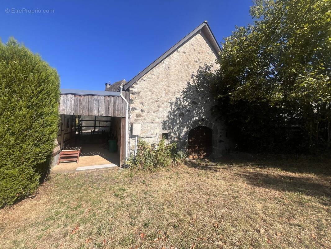 Maison à MOUSSAGES