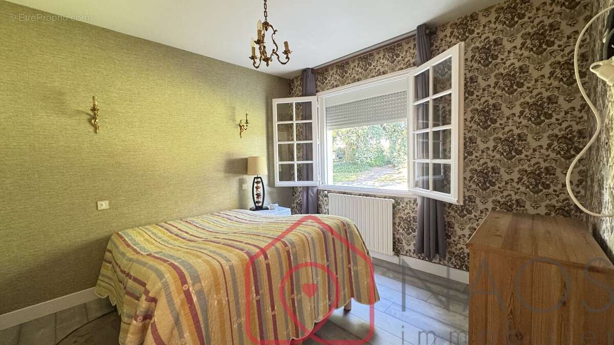 Maison à LES FORGES