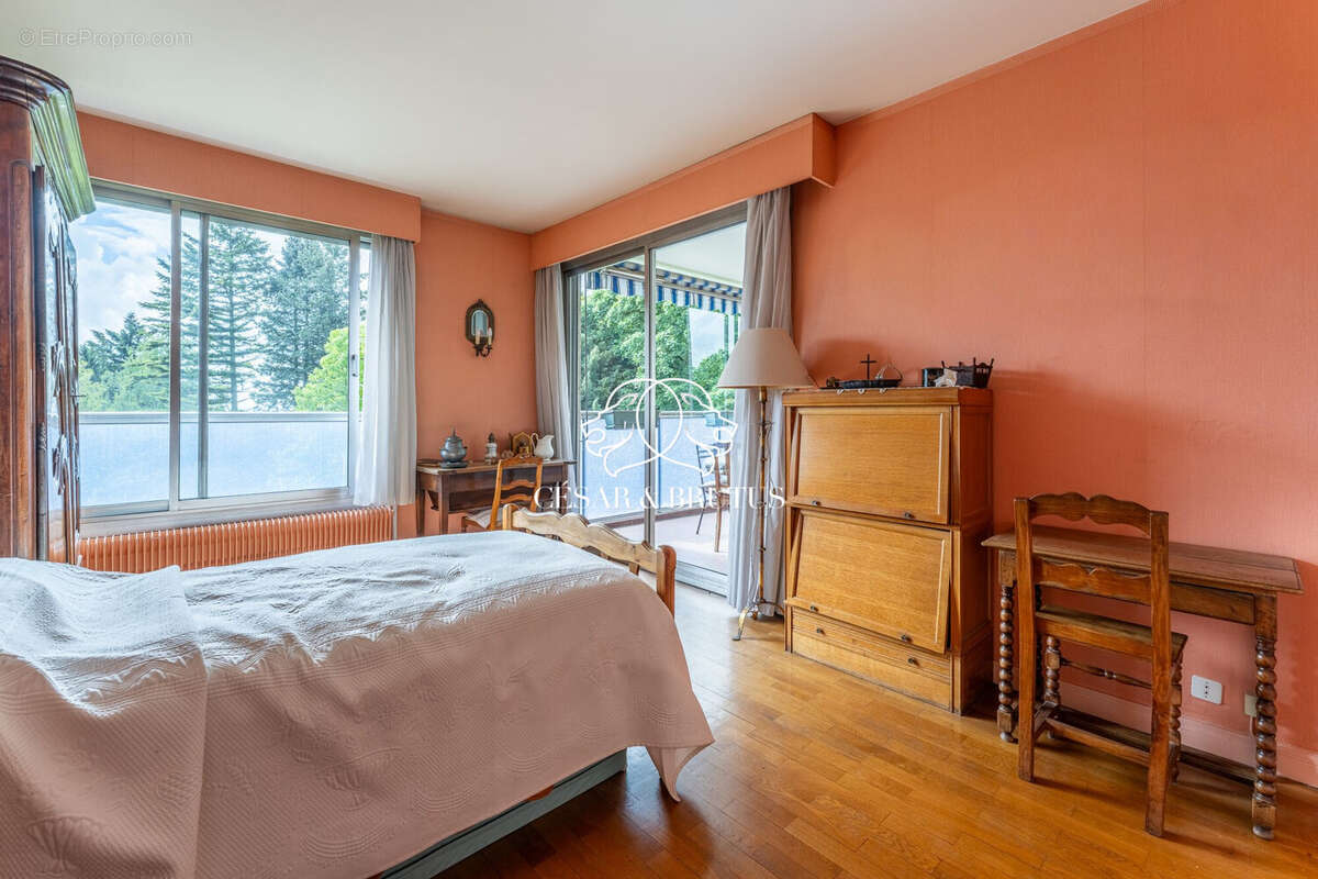 Appartement à SAINTE-FOY-LES-LYON