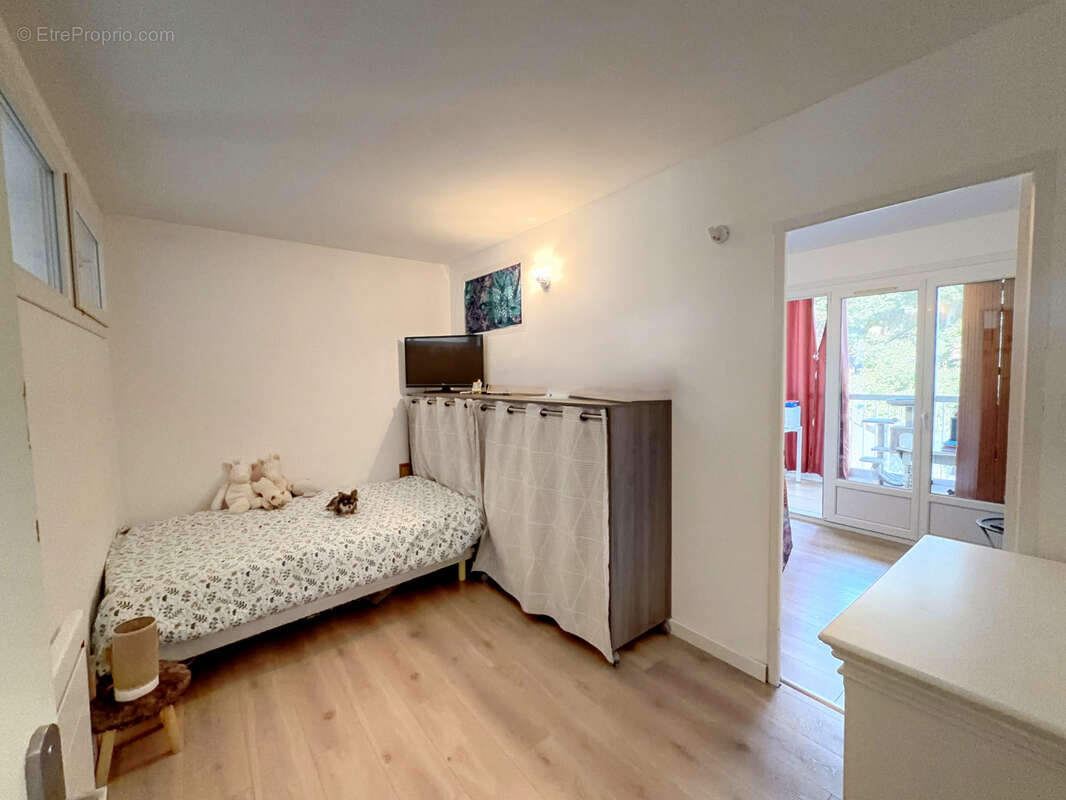 Appartement à SIX-FOURS-LES-PLAGES