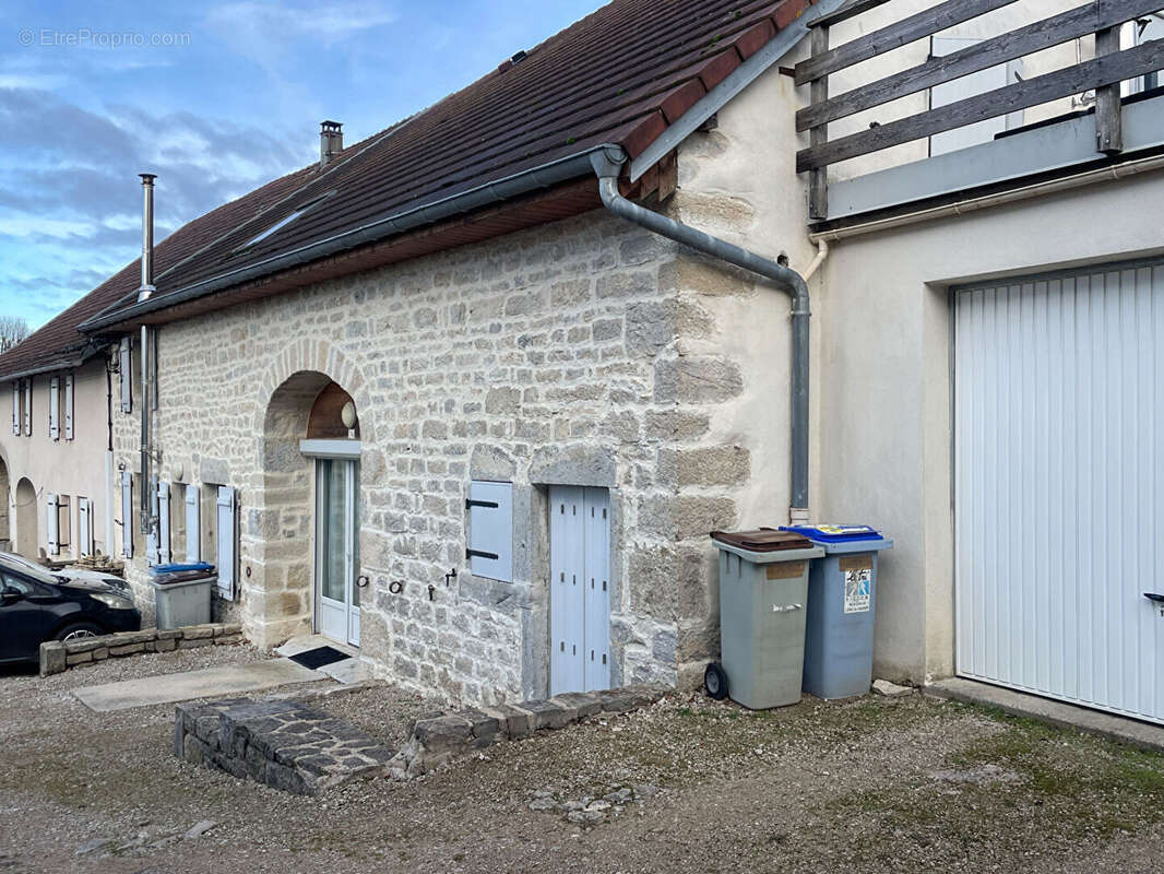 Maison à CLAIRVAUX-LES-LACS