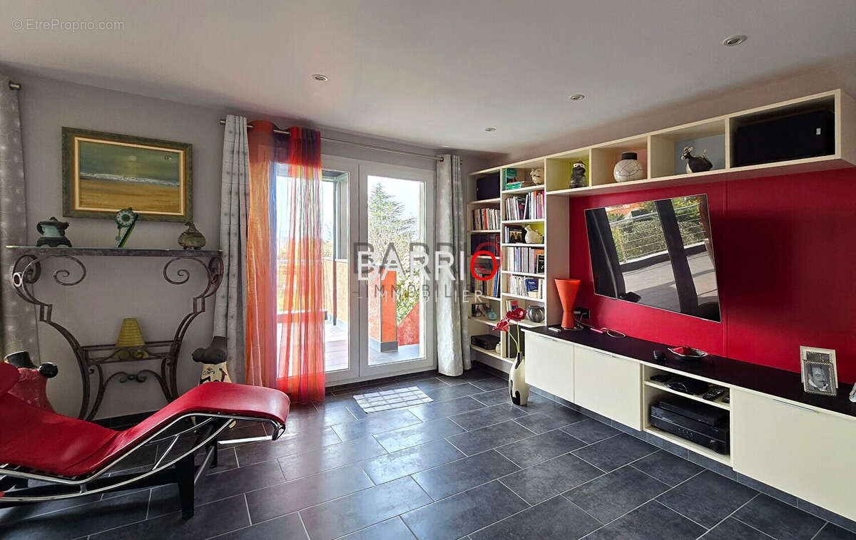 Maison à SAINT-GENIS-DES-FONTAINES