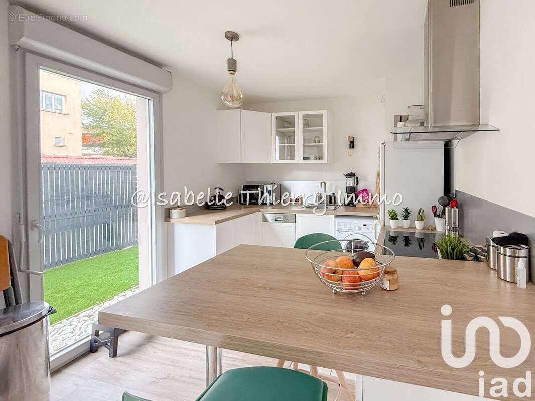 Photo 4 - Appartement à MONTLHERY