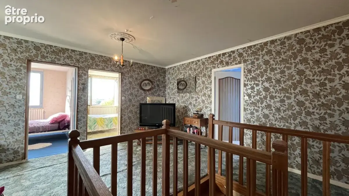 Maison de 195 m² à vendre avec entrepôt de 230 m² - photo 11
