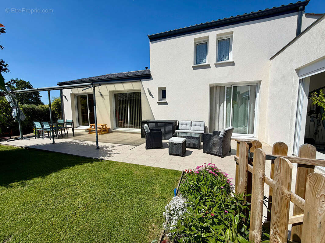 Maison à SALLERTAINE