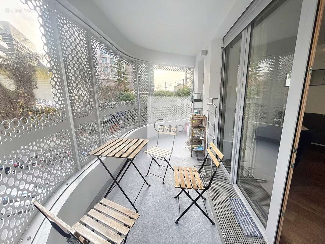 Appartement à NANTERRE