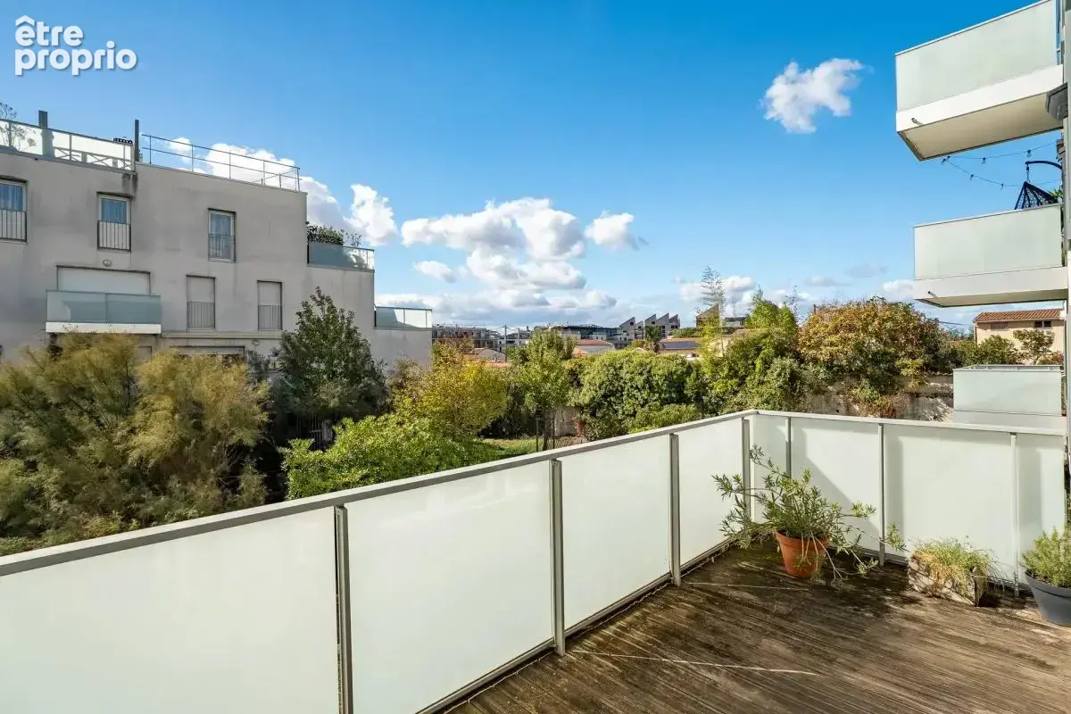 Appartement 4 pièces de 80 m² à Cenon - photo 11