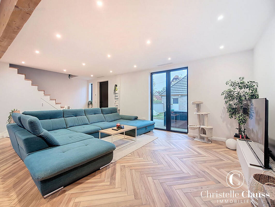 Maison à OBERHOFFEN-SUR-MODER