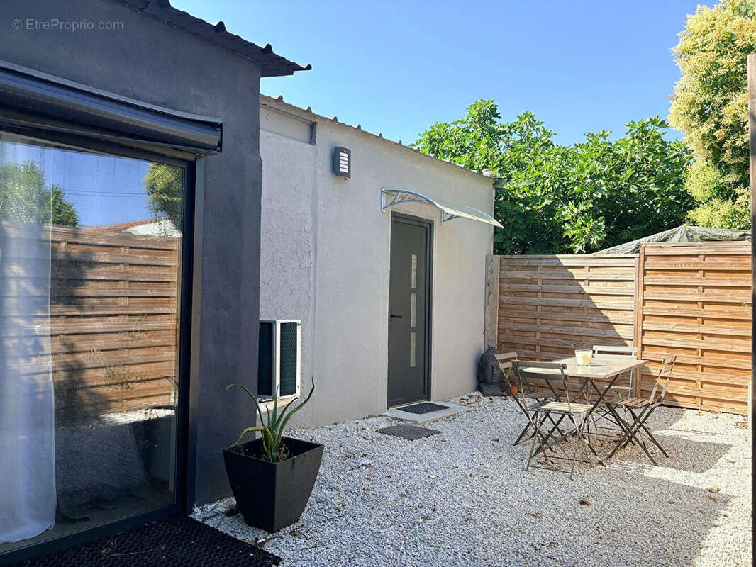 Maison+T2, 9 pièce(s) 155 m2 COGNAC - photo 14