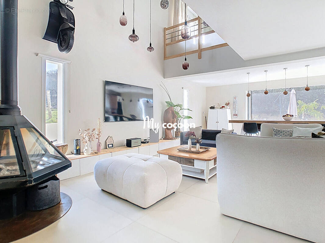 Maison à AMBERIEU-EN-BUGEY