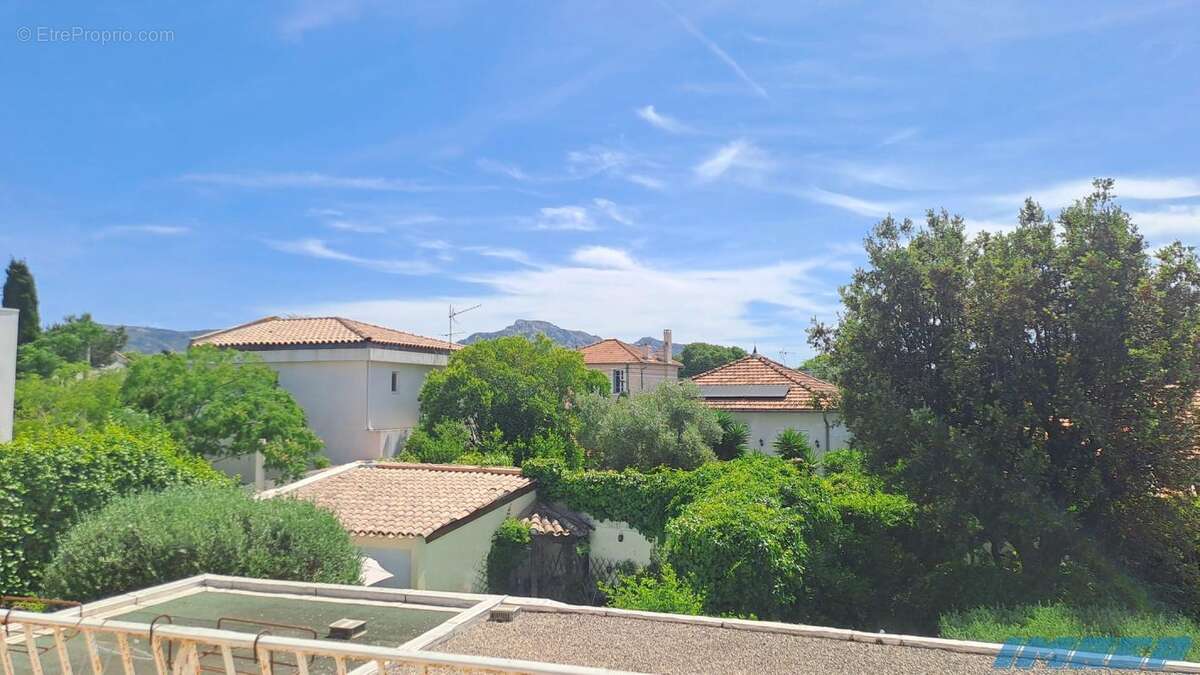 Appartement à MARSEILLE-8E