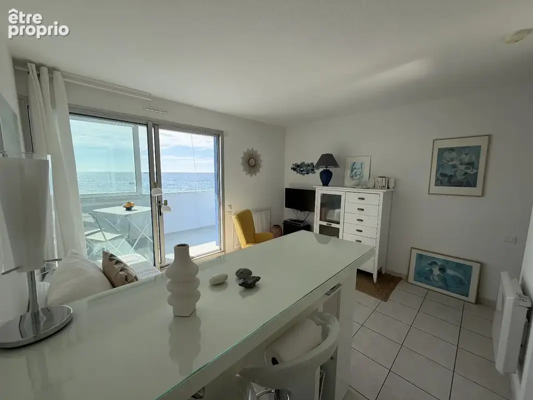 EXCLUSIVITE, Côté port avec vue panoramique et ascenseur. - photo 6