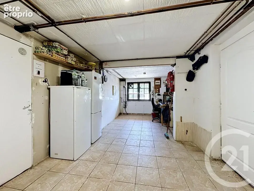 Maison 185 m² à Chaponnay  - photo 23