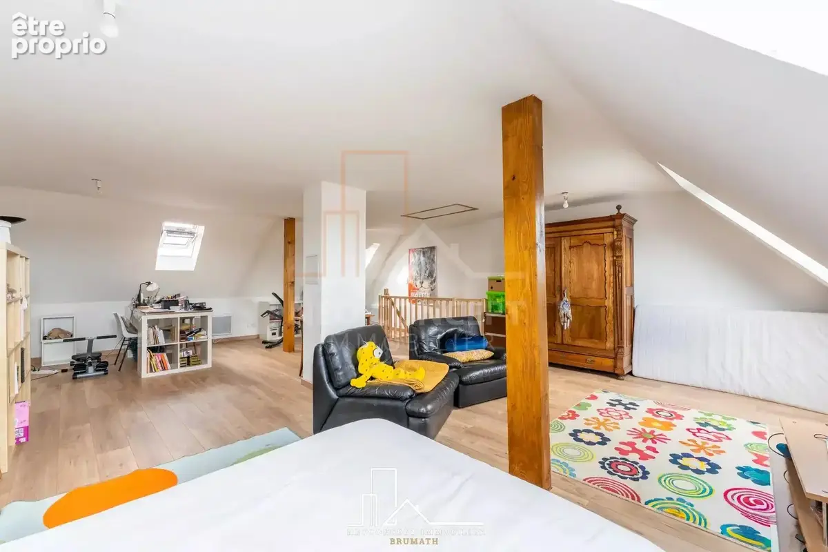 Maison de ville avec garage, cave, 5-6 chambres, sans travaux - photo 10