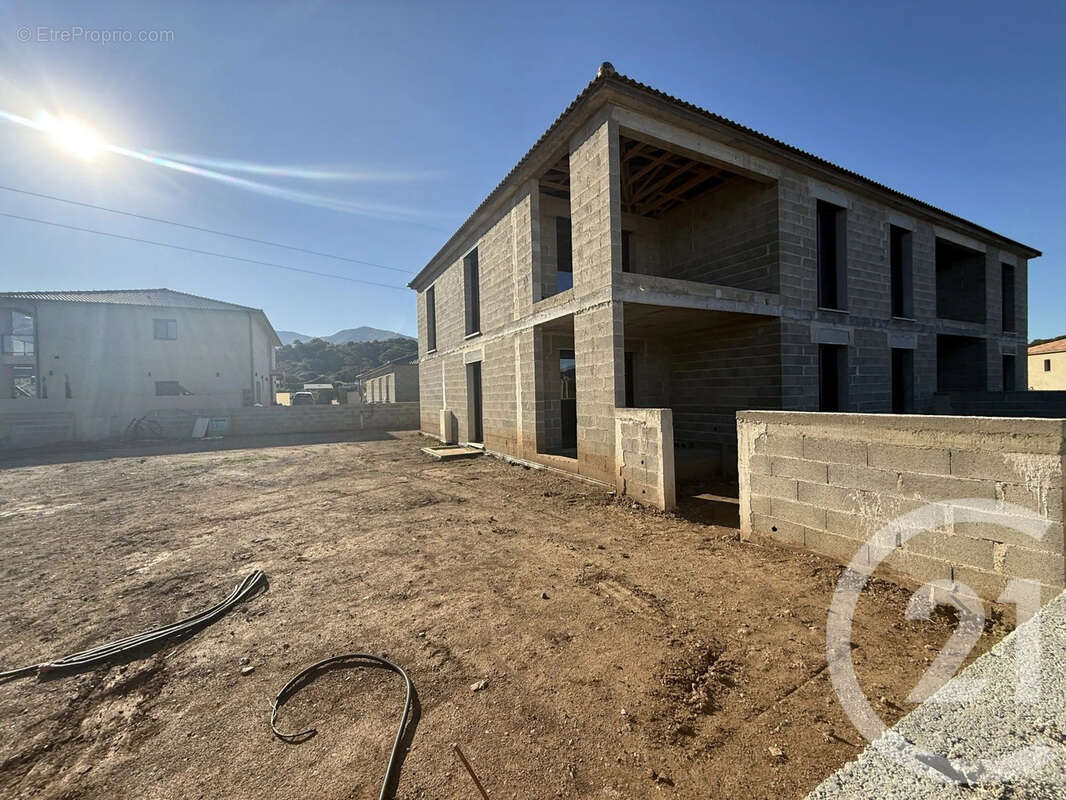 Appartement à SANTA-LUCIA-DI-MORIANI