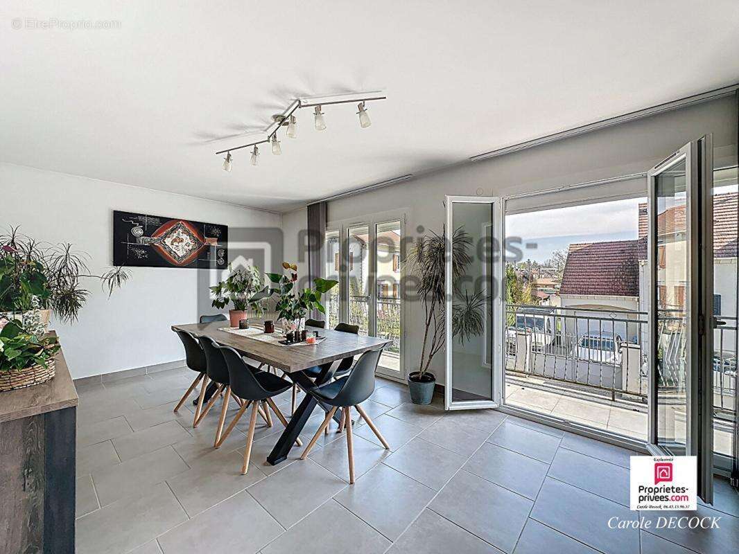 Maison à GRETZ-ARMAINVILLIERS