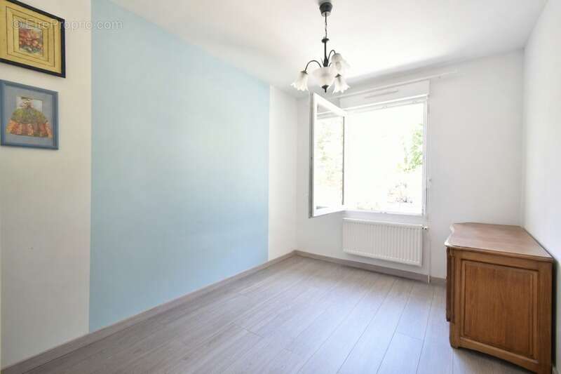 Maison à vendre 5 pièces TOURS SUR MARNE (51) - photo 5