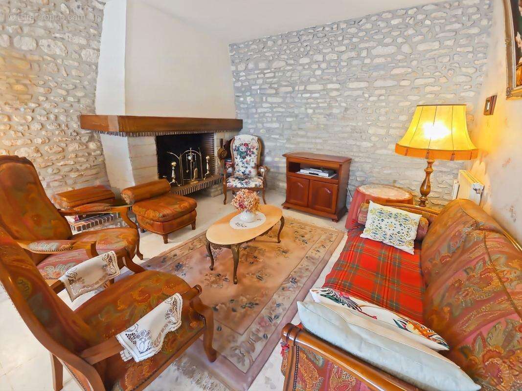 Maison à ANGERVILLE