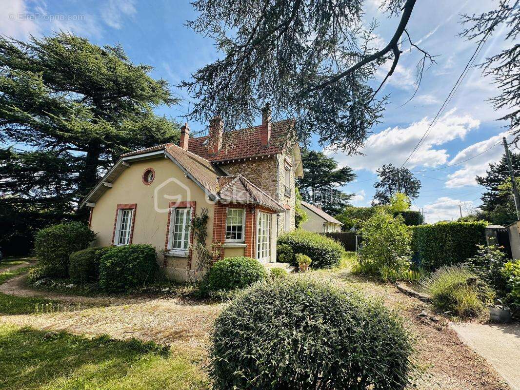 Maison à BOIS-LE-ROI
