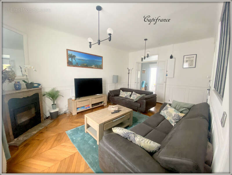 Maison à AULNAY-SOUS-BOIS