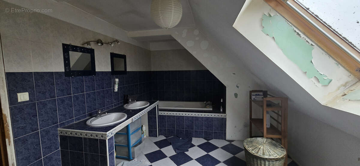 Maison à SAINT-CHRISTOPHE-EN-BRESSE