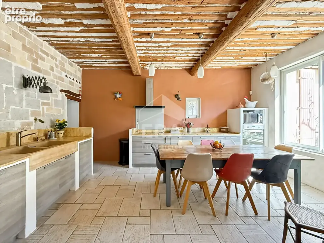 Maison 198m² à châteaurenard - photo 2