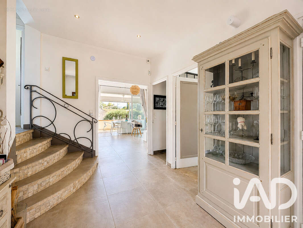 Maison 88 m² à Cagnes-Sur-Mer  - photo 3