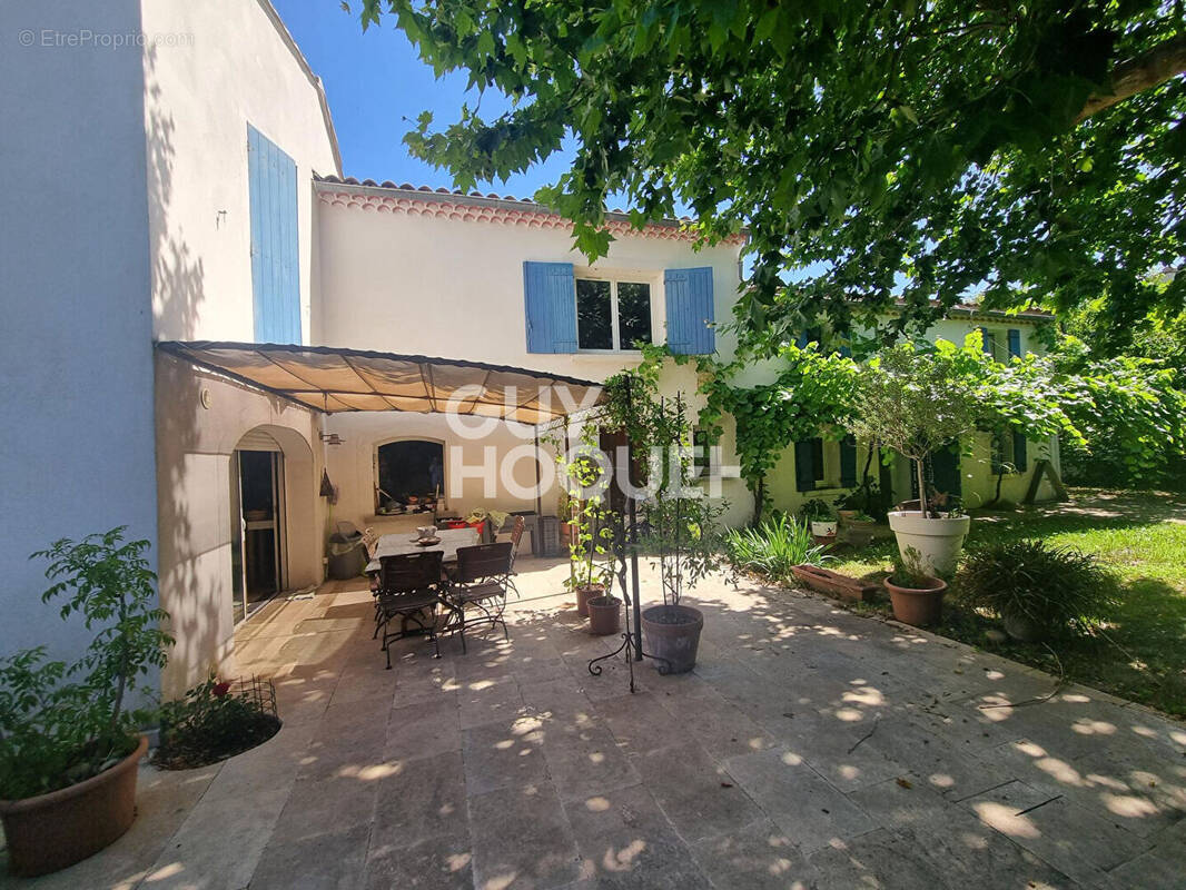 Maison à ROGNONAS