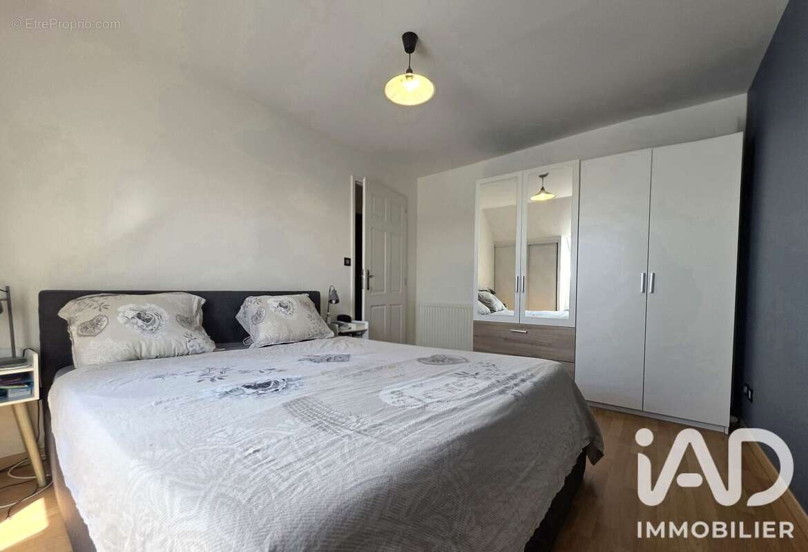 Appartement 63 m² à Fleury-Les-Aubrais  - photo 4