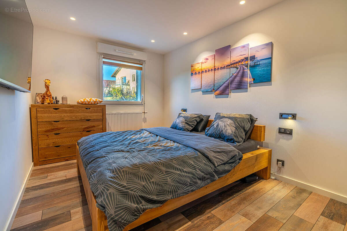 Appartement à VILLAZ