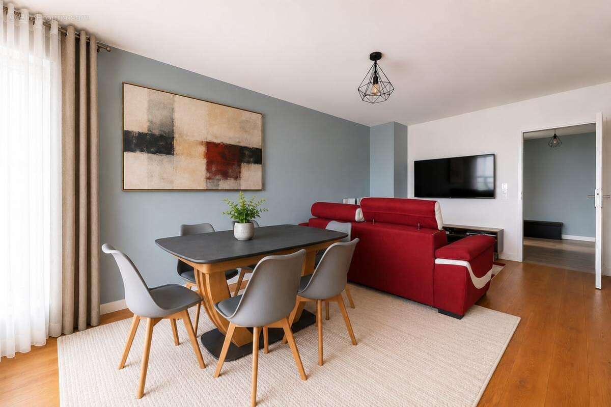 Appartement à SURESNES